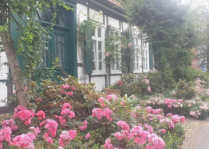 Rosindell Cottage